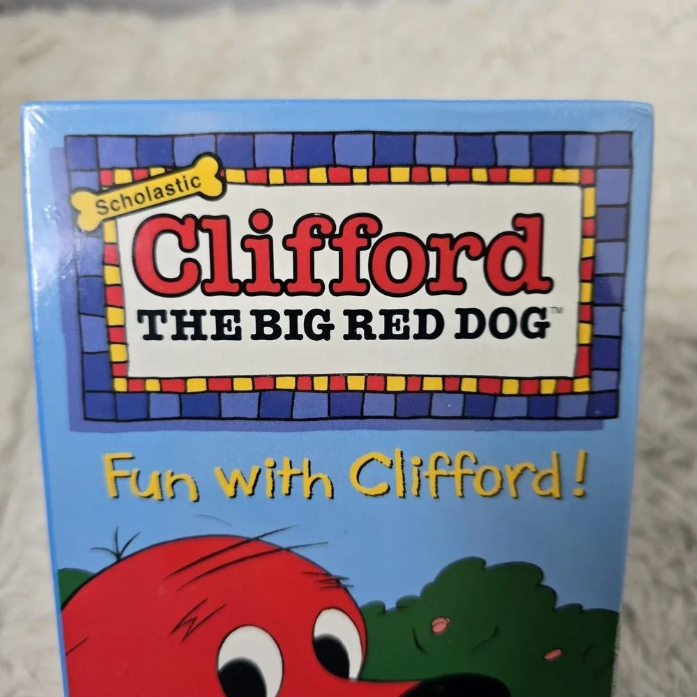 Vintage 2000 Clifford The Big Red Dog Fun With‎ Clifford VHS Tape Cartoon Sealed
